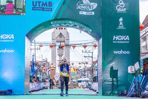 BIB: 3420
                            <button type="button" onclick="openModal(21784395)" class="btn btn-primary btn-sm float-right btn-popup" data-toggle="modal" data-target=".modal-high-quality">
                        <i class="fas fa-shopping-cart"></i> Add to Cart
                    </button>
                                            <button type="button" onclick="isThisMe(21784395, true)" class="btn btn-success btn-sm float-right btn-popup btn-isme hidden" data-toggle="tooltip" data-placement="bottom" title="นี่คือรูปของคุณใช่ไหม คลิกที่นี่เพื่อเอาเข้าอัลบั้ม">
                        <i class="fas fa-plus"></i> Add to album
                    </button>
                    <button type="button" onclick="isThisMe(21784395, false)" class="btn btn-warning btn-sm float-right btn-popup btn-isnotme hidden">
                        <i class="fas fa-ban"></i> Remove from album
                    </button>